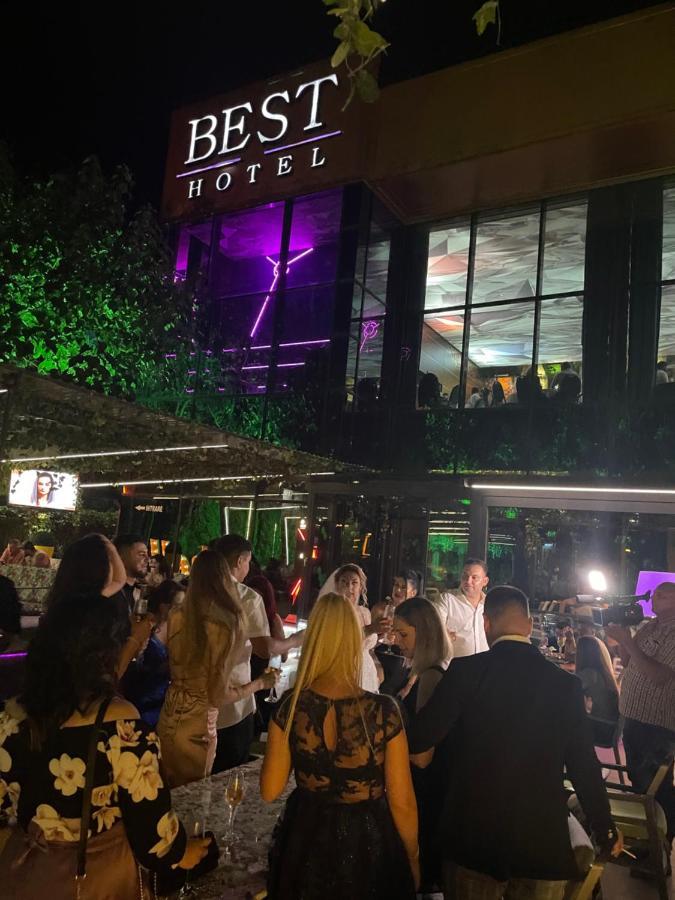 Hotel Best Ploiesti Luaran gambar