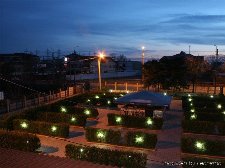 Hotel Best Ploiesti Restoran gambar