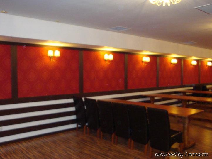 Hotel Best Ploiesti Restoran gambar