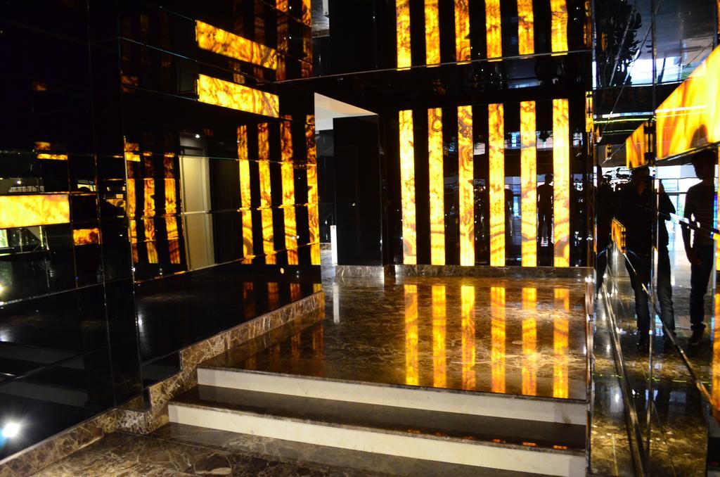 Hotel Best Ploiesti Luaran gambar