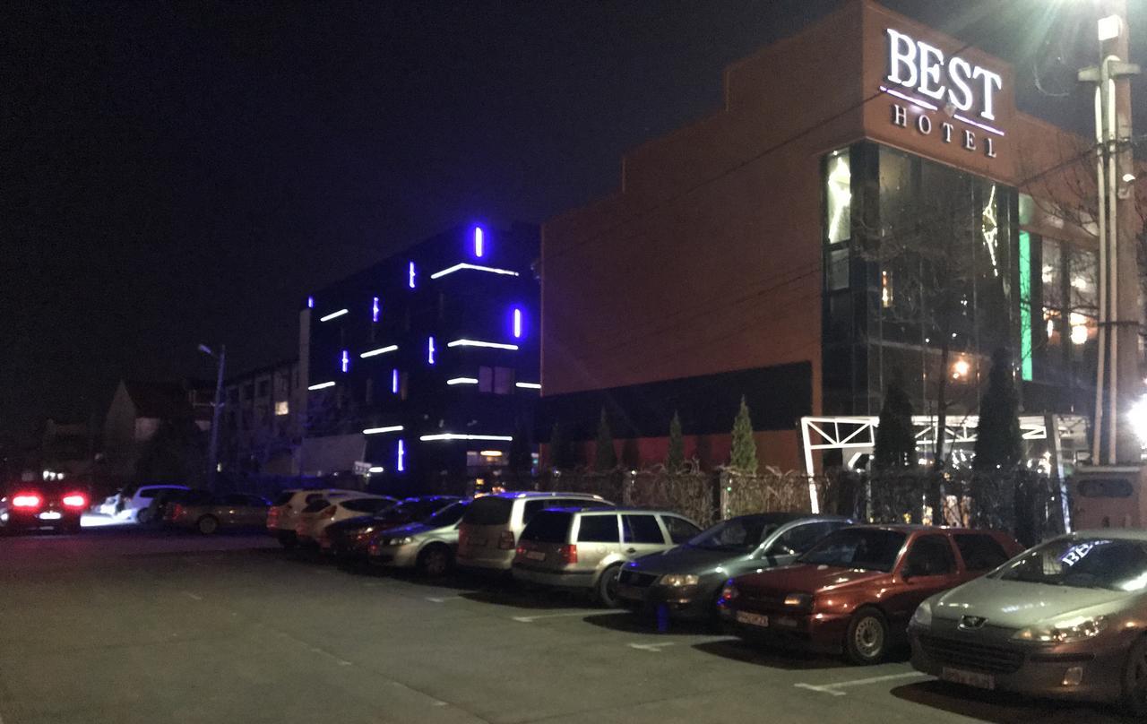 Hotel Best Ploiesti Luaran gambar