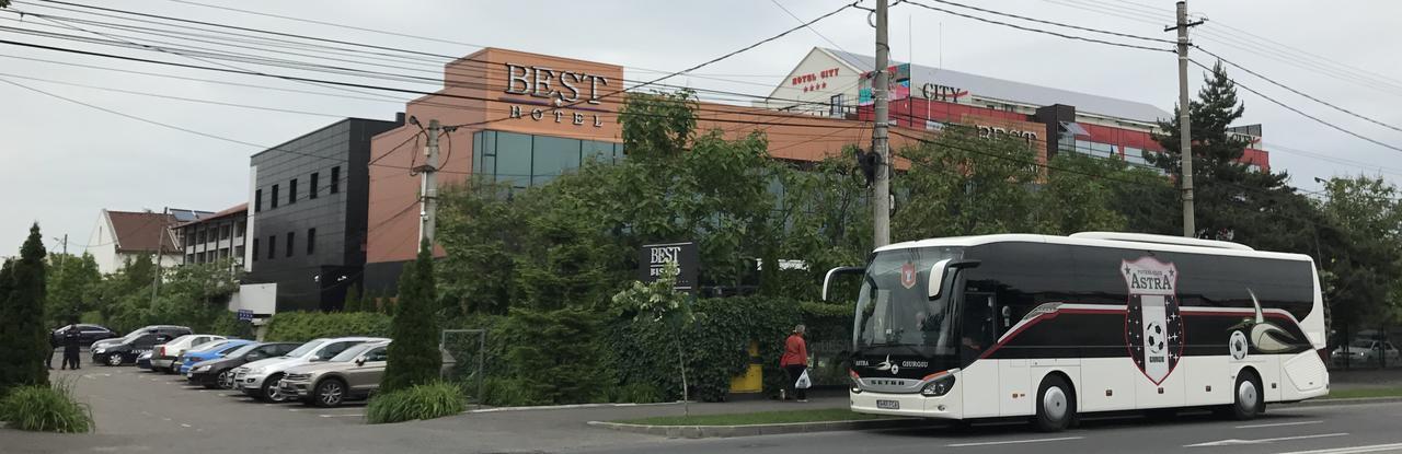 Hotel Best Ploiesti Luaran gambar